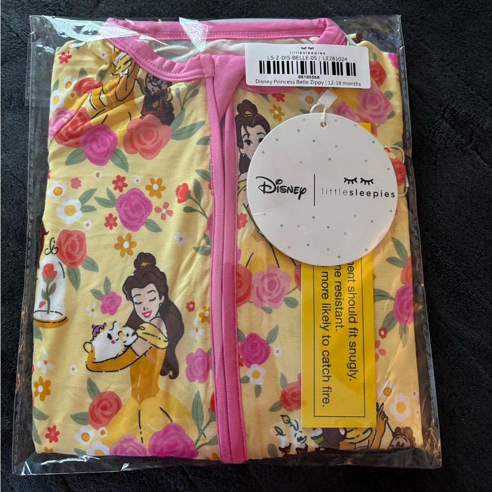 LITTLE SLEEPIES!!! DISNEY PRINCESS BELL ZIPPY SIZE 12-18